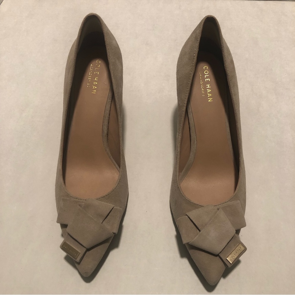 Cole Haan Womens Ina Khaki Pumps